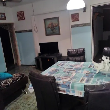 Apartment Lorinda *