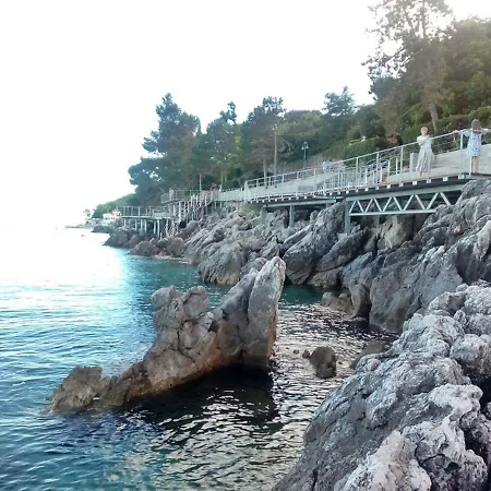 Apartment Lorinda Moscenicka Draga
