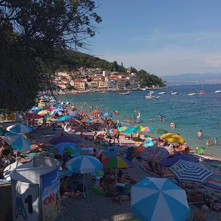 Lorinda Apartamento Mošćenička Draga